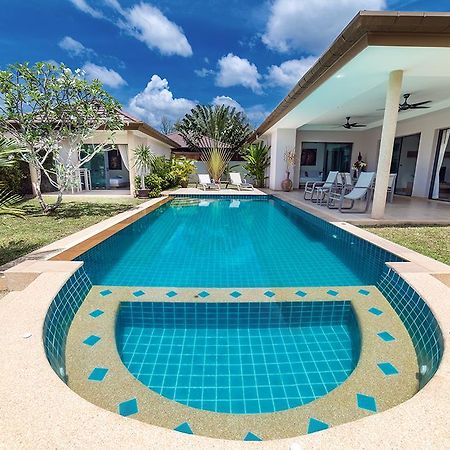 Asia Baan 10 Pool Villas Phuket Bagian luar foto