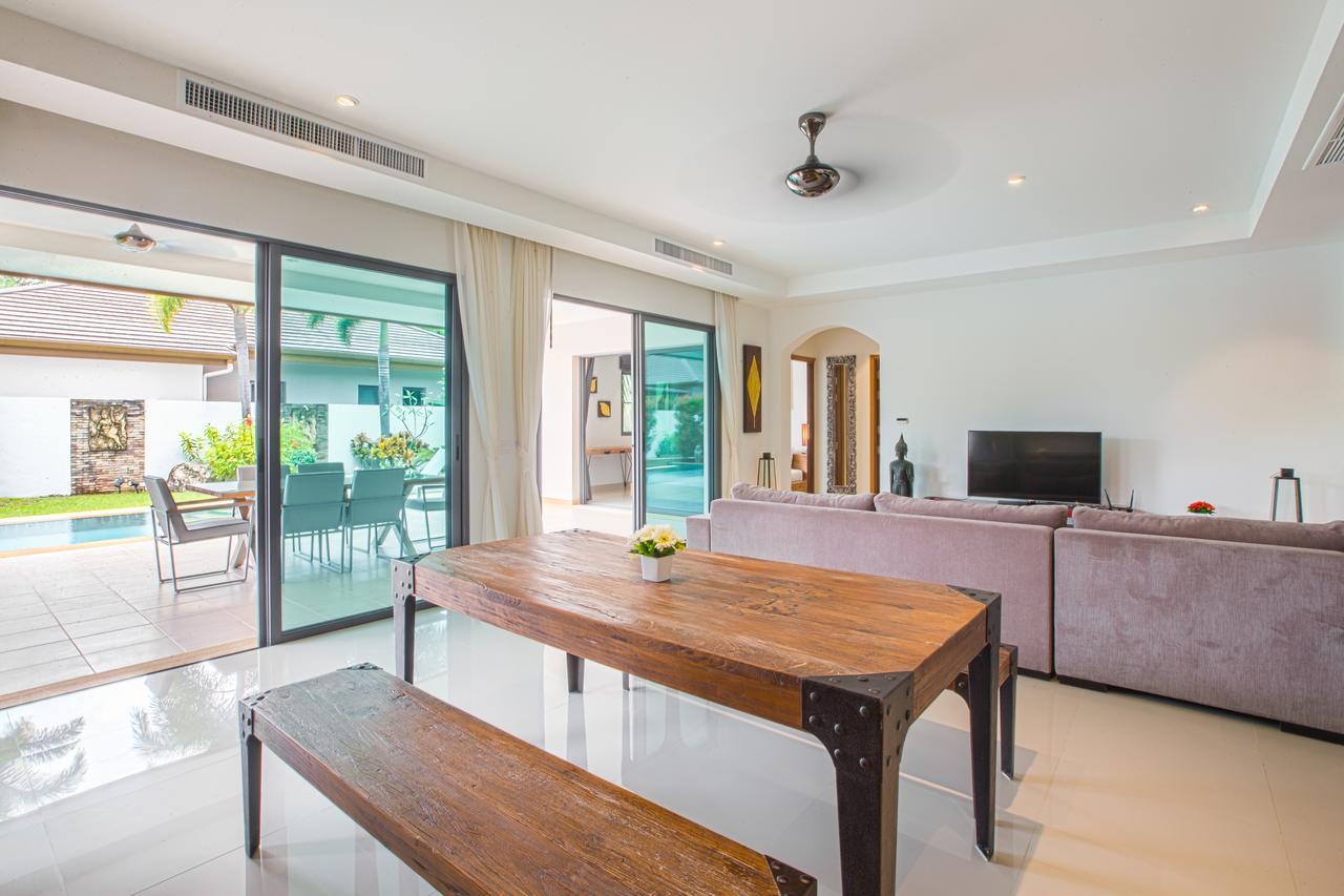 Asia Baan 10 Pool Villas Phuket Bagian luar foto